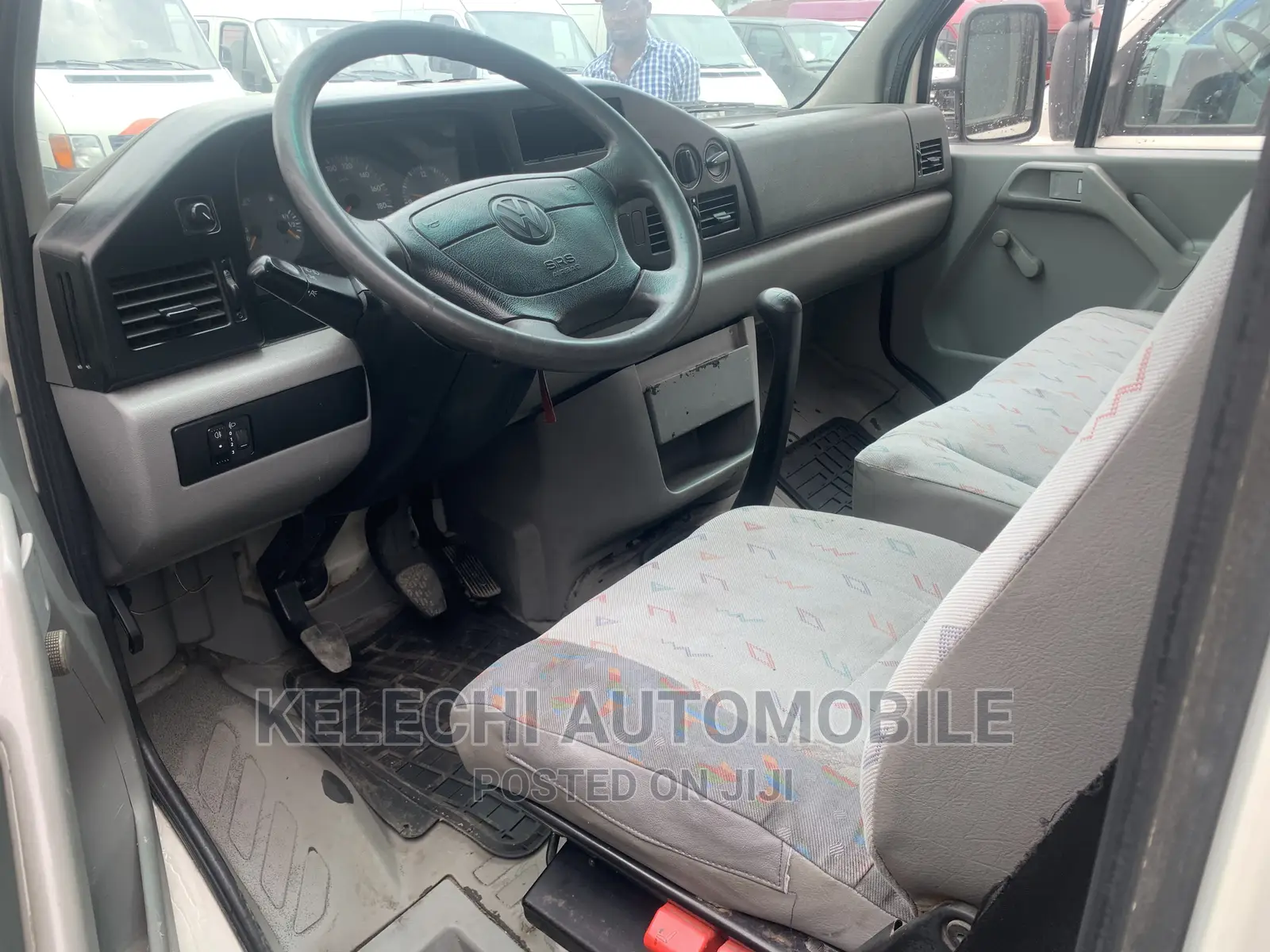 Volkswagen LT 2000 White
