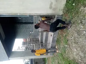 Handrails Installation 