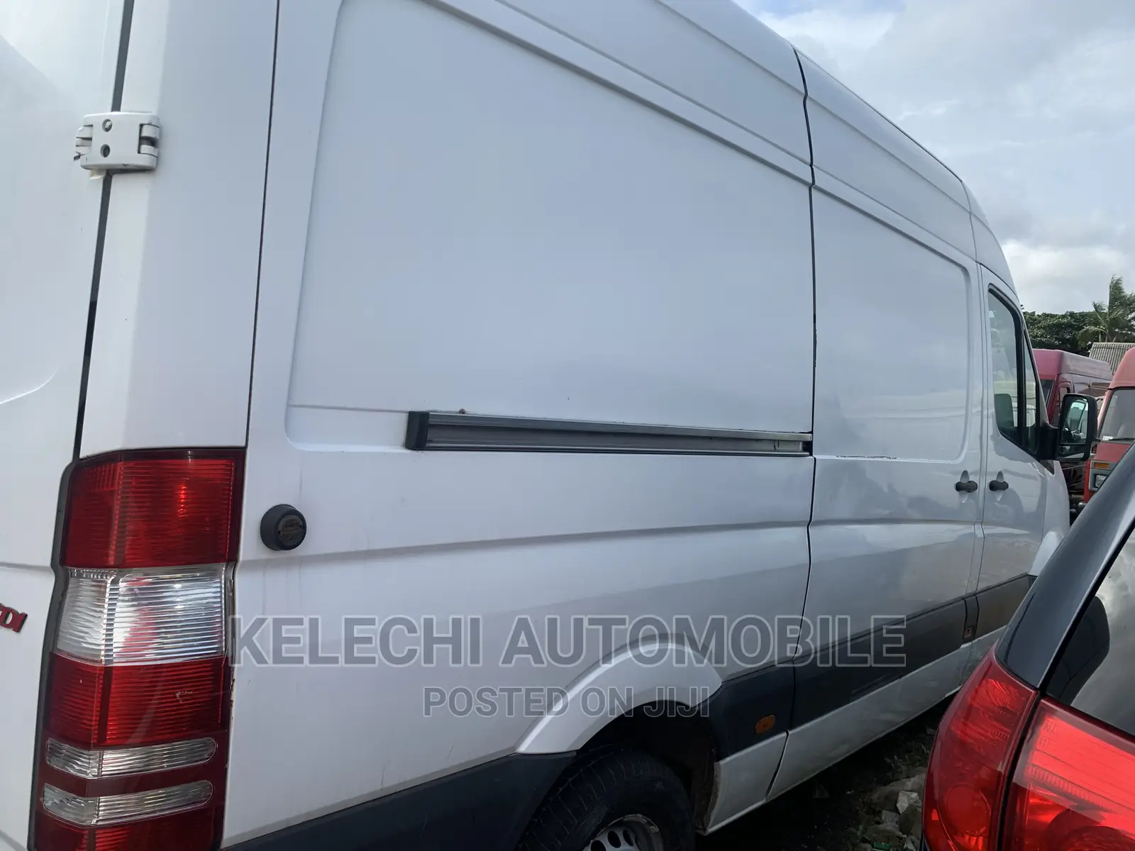 Mercedes-Benz Sprinter 2012 White
