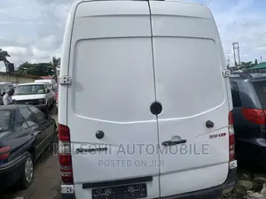 Mercedes-Benz Sprinter 2012 White