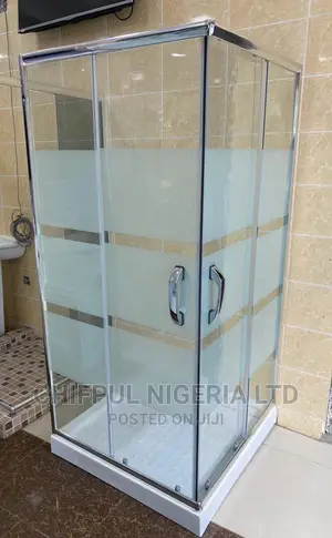 Flowers Cubicle Shower