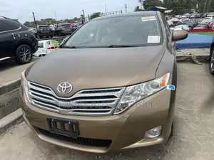 Toyota Venza V6 AWD 2010 Brown