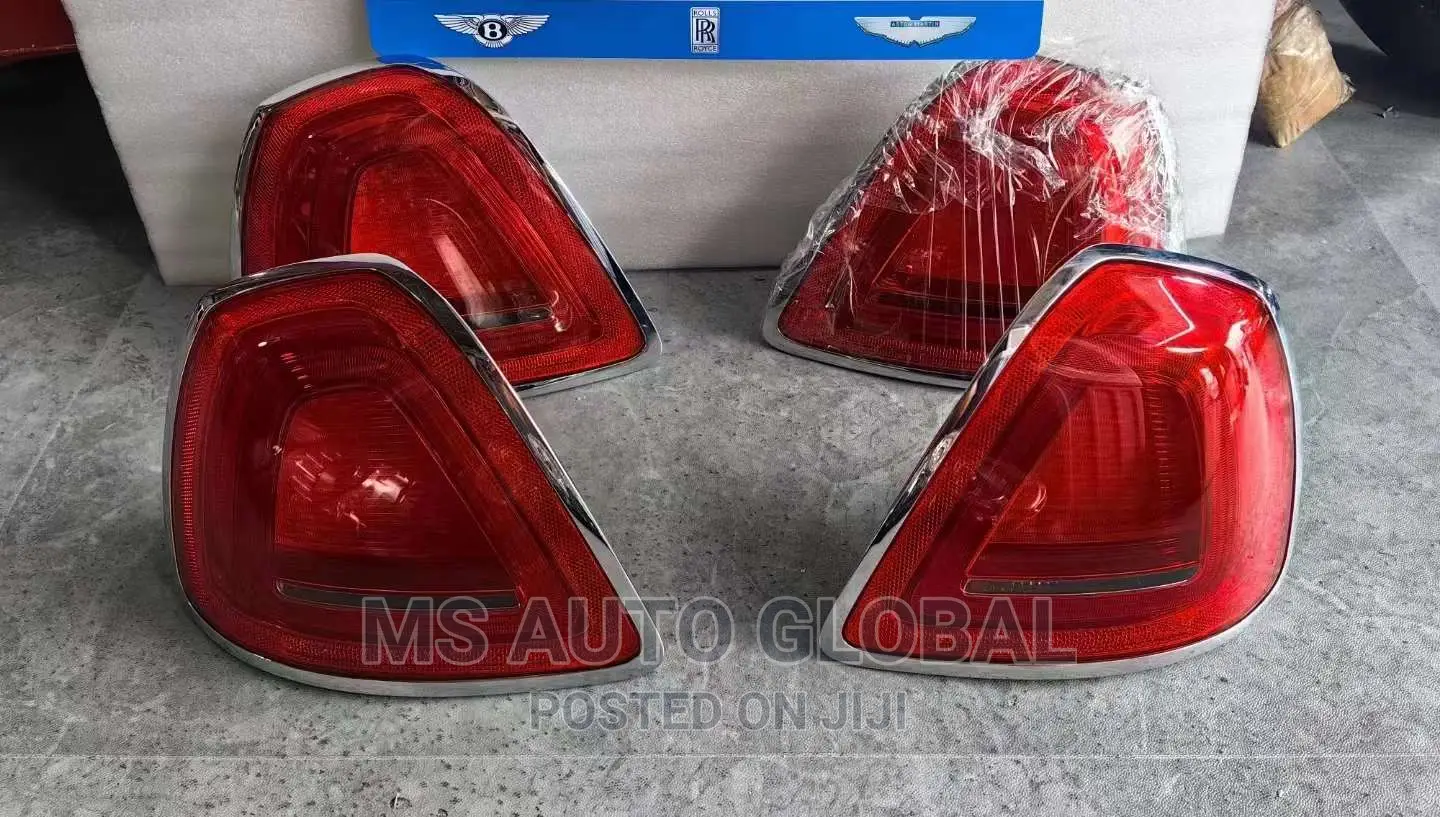 Rolls Royce Ghost Back Lights