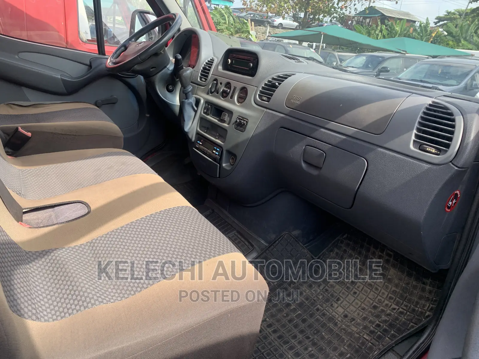 Mercedes-Benz Vito 2005 Red