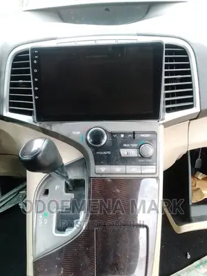Toyota Venza Android Navigation System With Reverse Camera