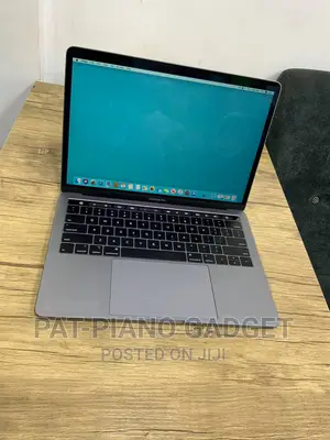 Laptop Apple MacBook Pro 2019 16GB Intel Core i5 SSD 256GB