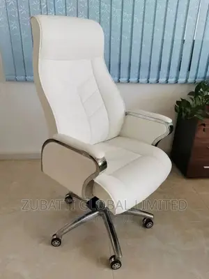 White Executive Leather Chair / Imported Office Leather Chair