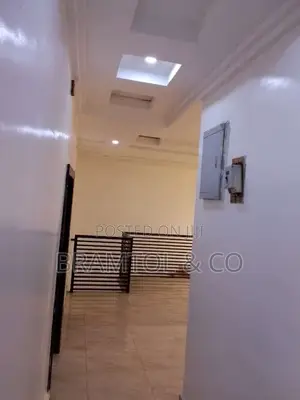 3bdrm Townhouse / Terrace in Idu Industrial for rent