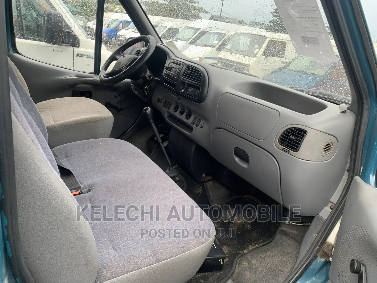 Ford Transit 2002 Blue