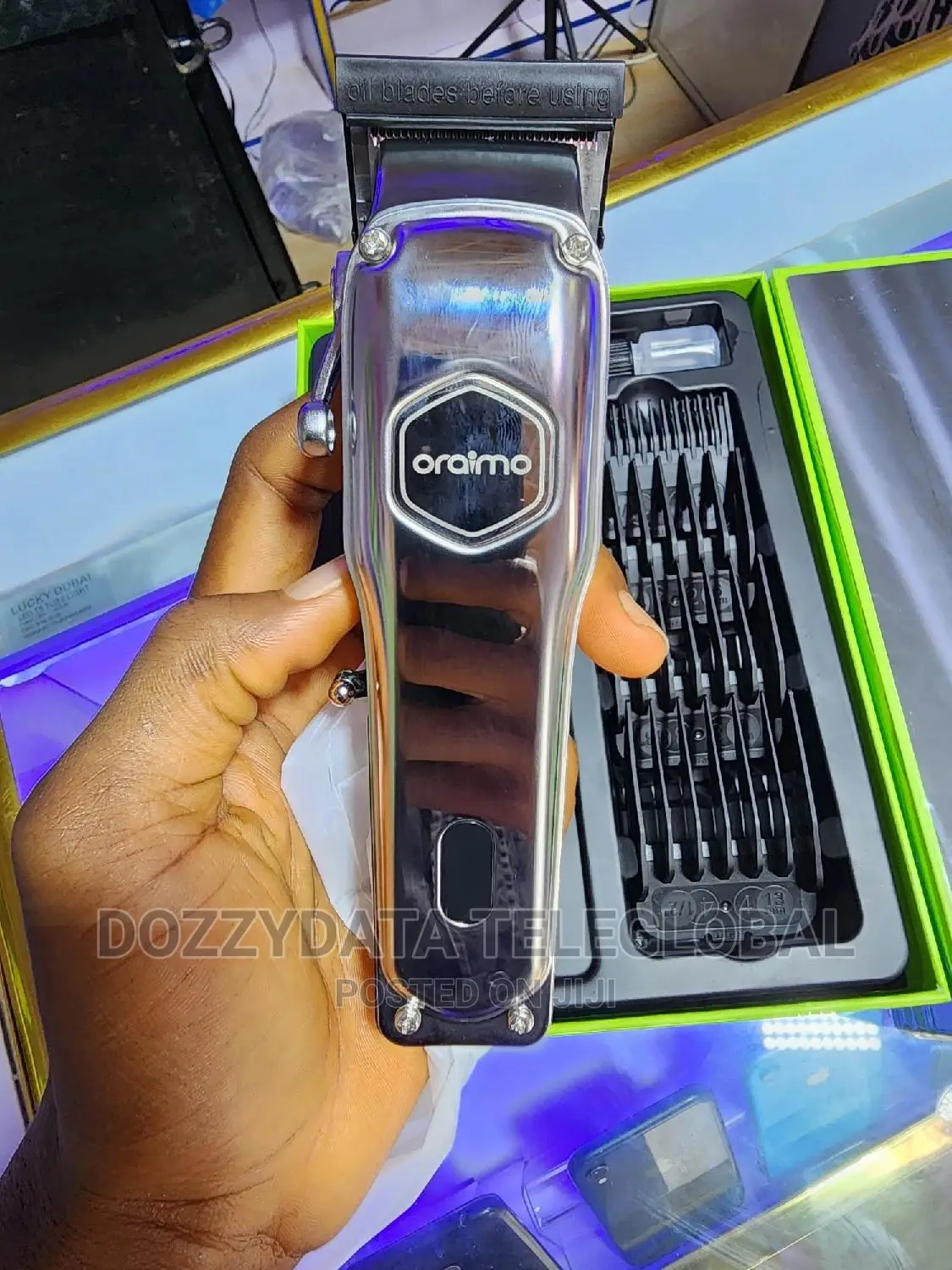 Oraimo Professional Smart Clipper 2 With 4 Guided Combs