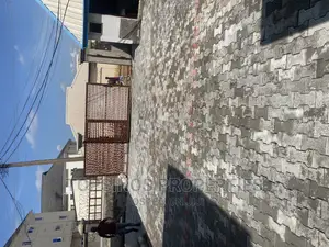 2bdrm Block of Flats in Dawaki for rent