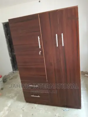 Beautiful 4fyby6ft Wardrobe