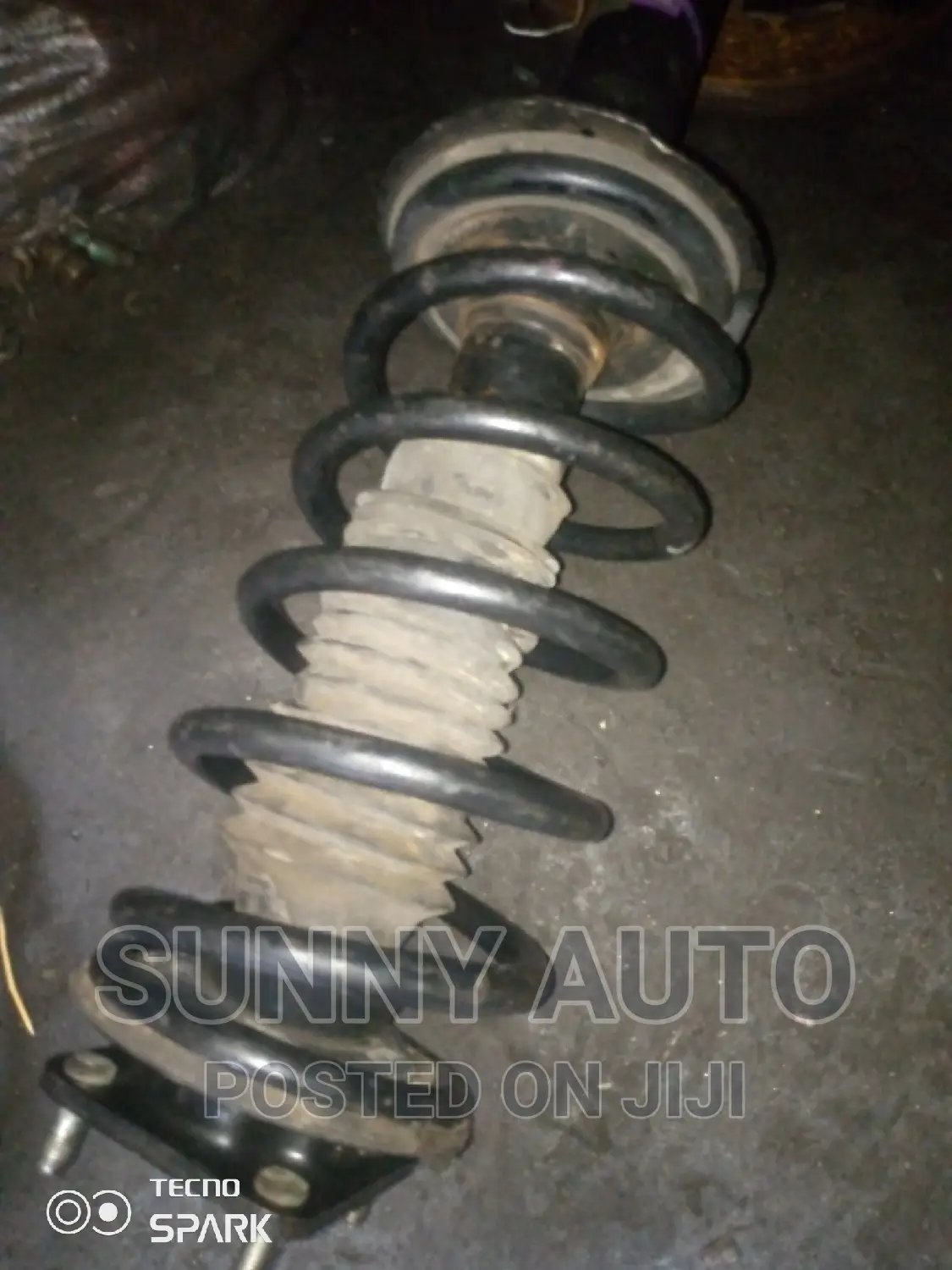 Complete Front Shock and Hub Mazda CX-9 2007 2008 2009 2010