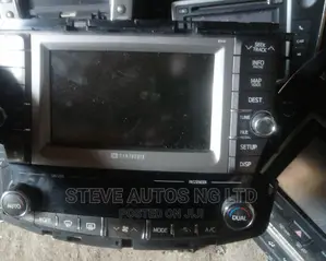TOYOTA Avalon Radio