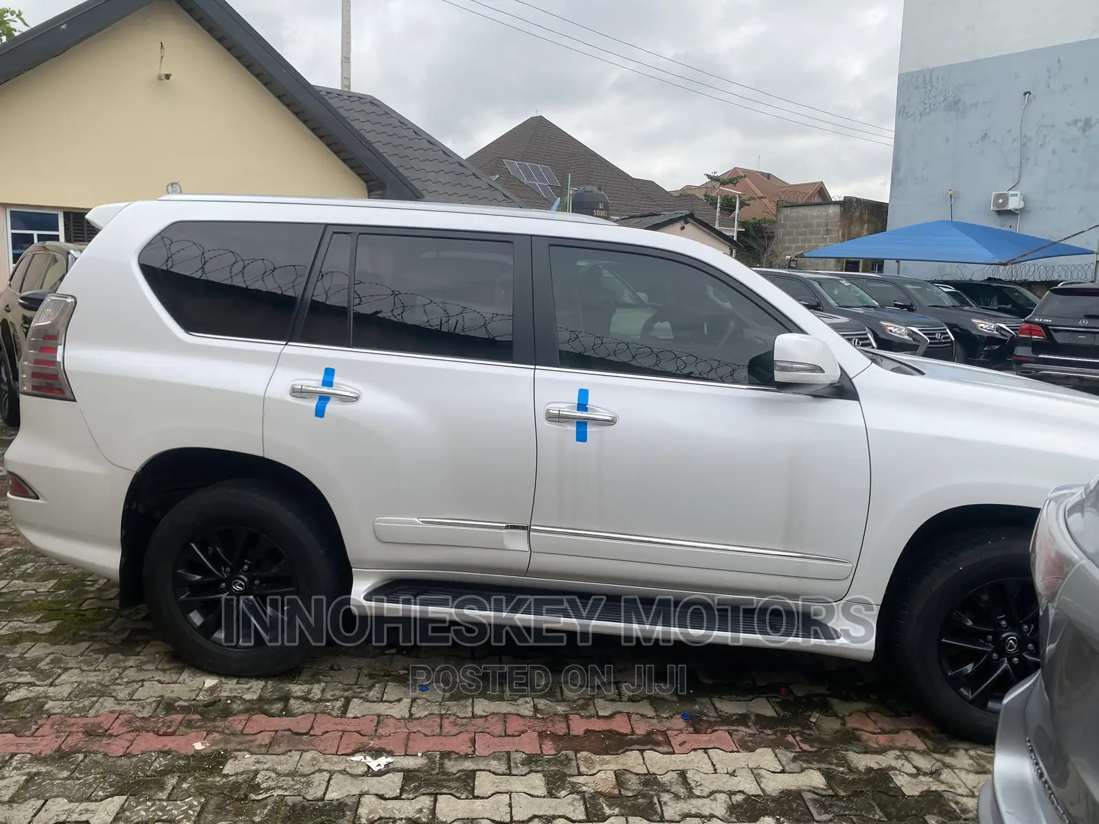 Lexus GX 460 Base 2015 White