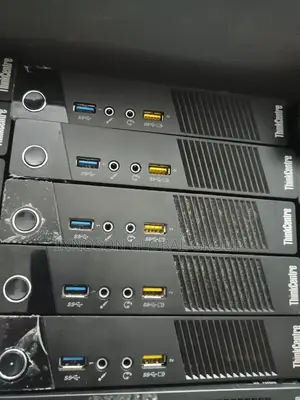 Desktop Computer Lenovo 4GB Intel Core i3 SSD 128GB