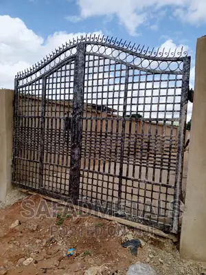 Arc Burglary Gate