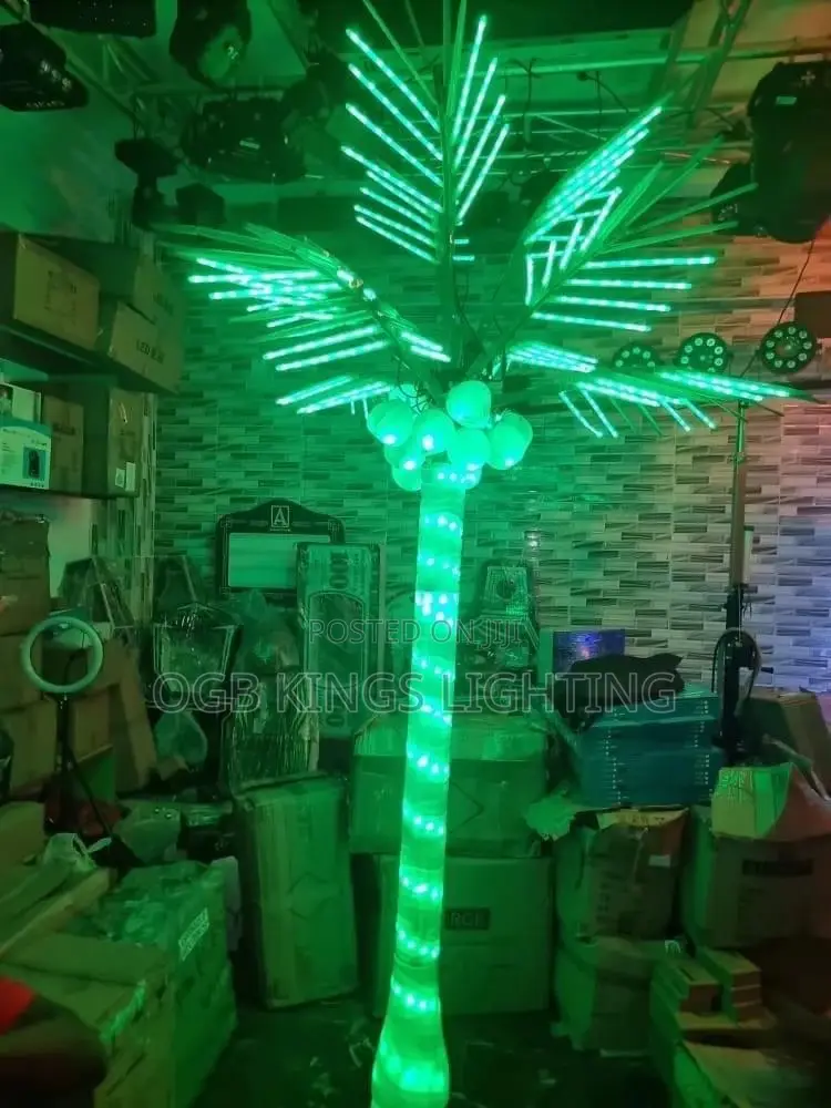 Outdoor Courtyard Decoration Led Lighted Palm Tree