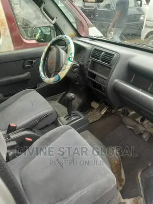 Mazda Bongo 2000 Blue