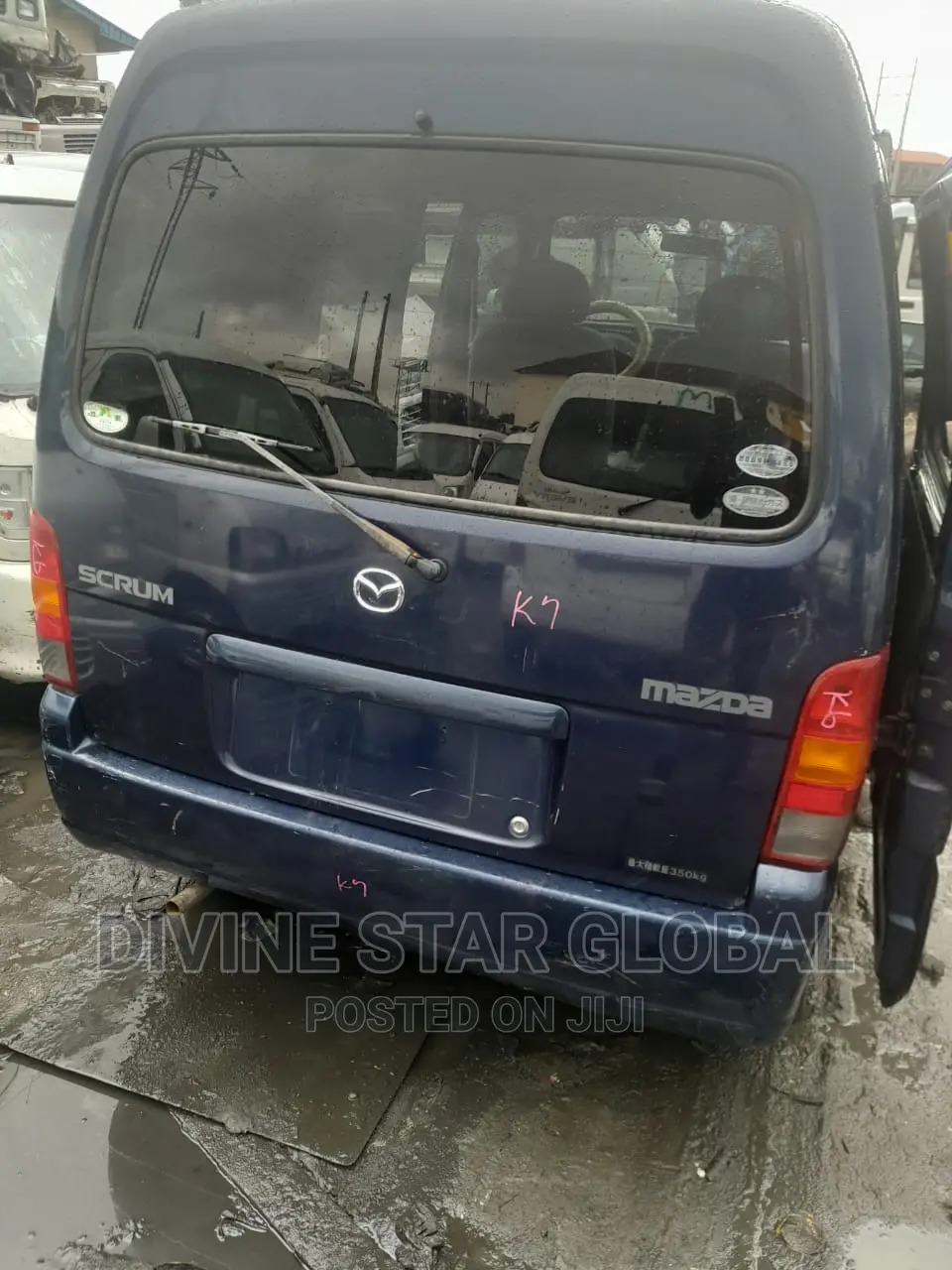 Mazda Bongo 2000 Blue