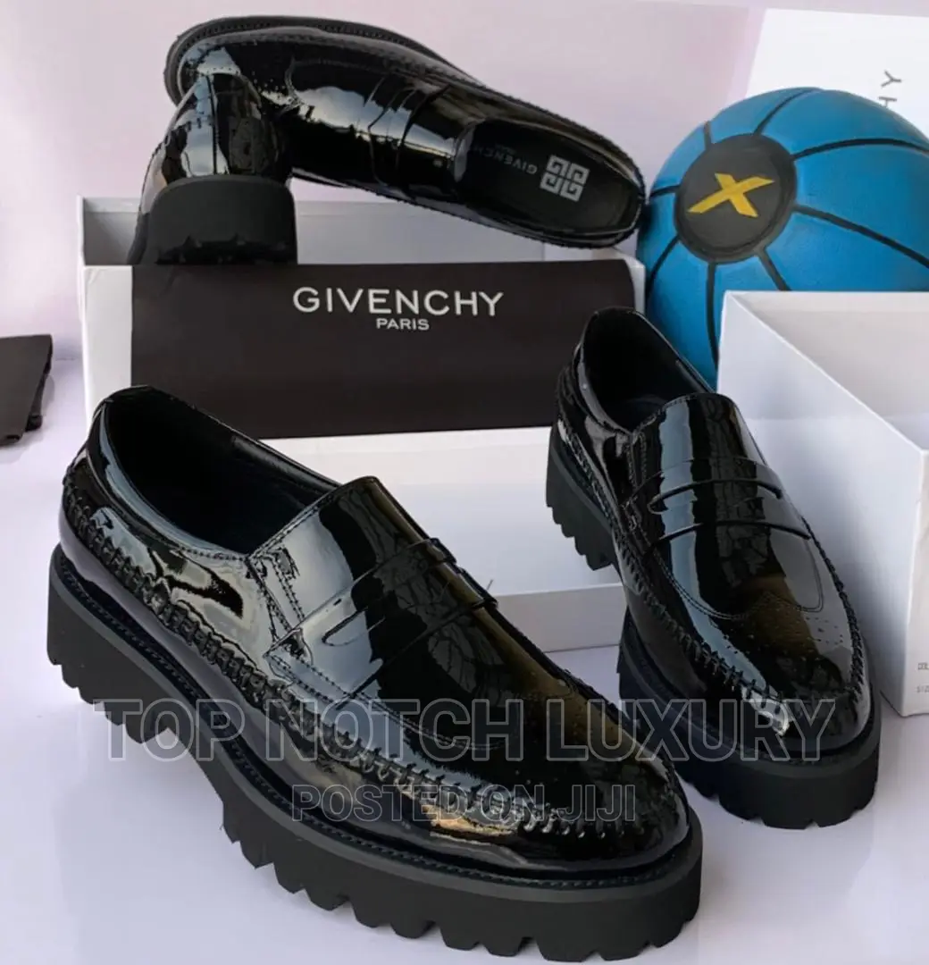 Givenchy Men Luxury Flat Shoe