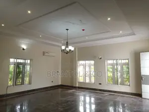 4bdrm Townhouse / Terrace in Guzape District for rent