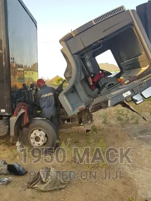 Actros/ MAN Mechanic (Computer Diagnostics) | Trailer Park