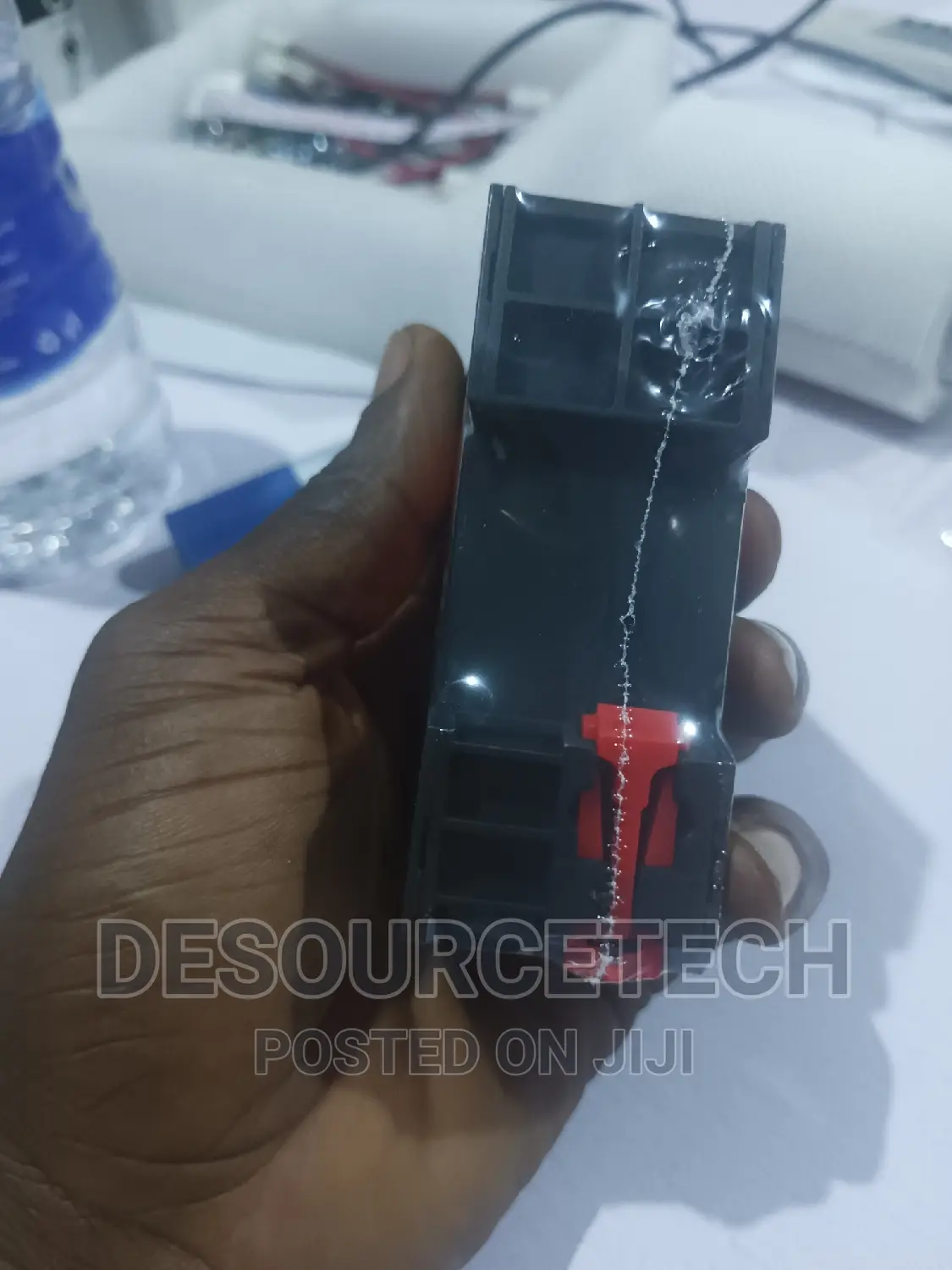 DC Surge Protector Against Thunder