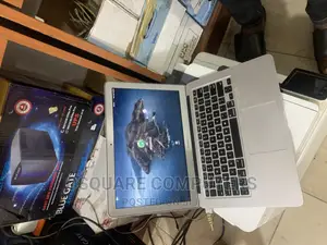 Laptop Apple MacBook Air 8GB Intel Core I7 SSD 256GB