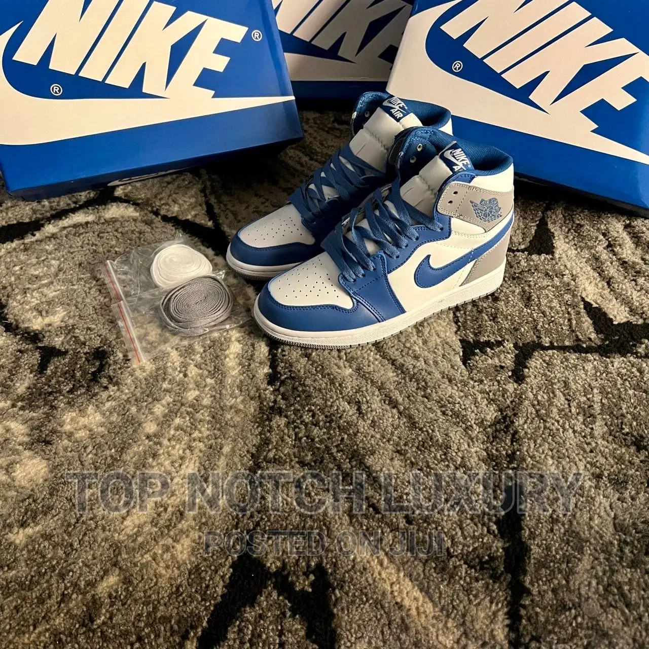Nike Air Jordan 1 Retro High True Blue