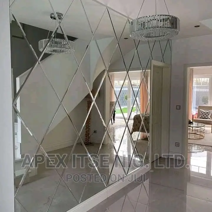 Bevelled Mirror Laced