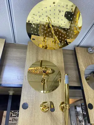Round Gold Condiut Shower