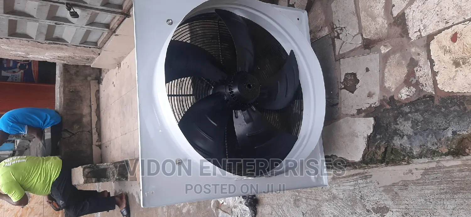 24" Extractor Fan