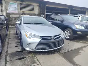 Toyota Camry 2015 Silver