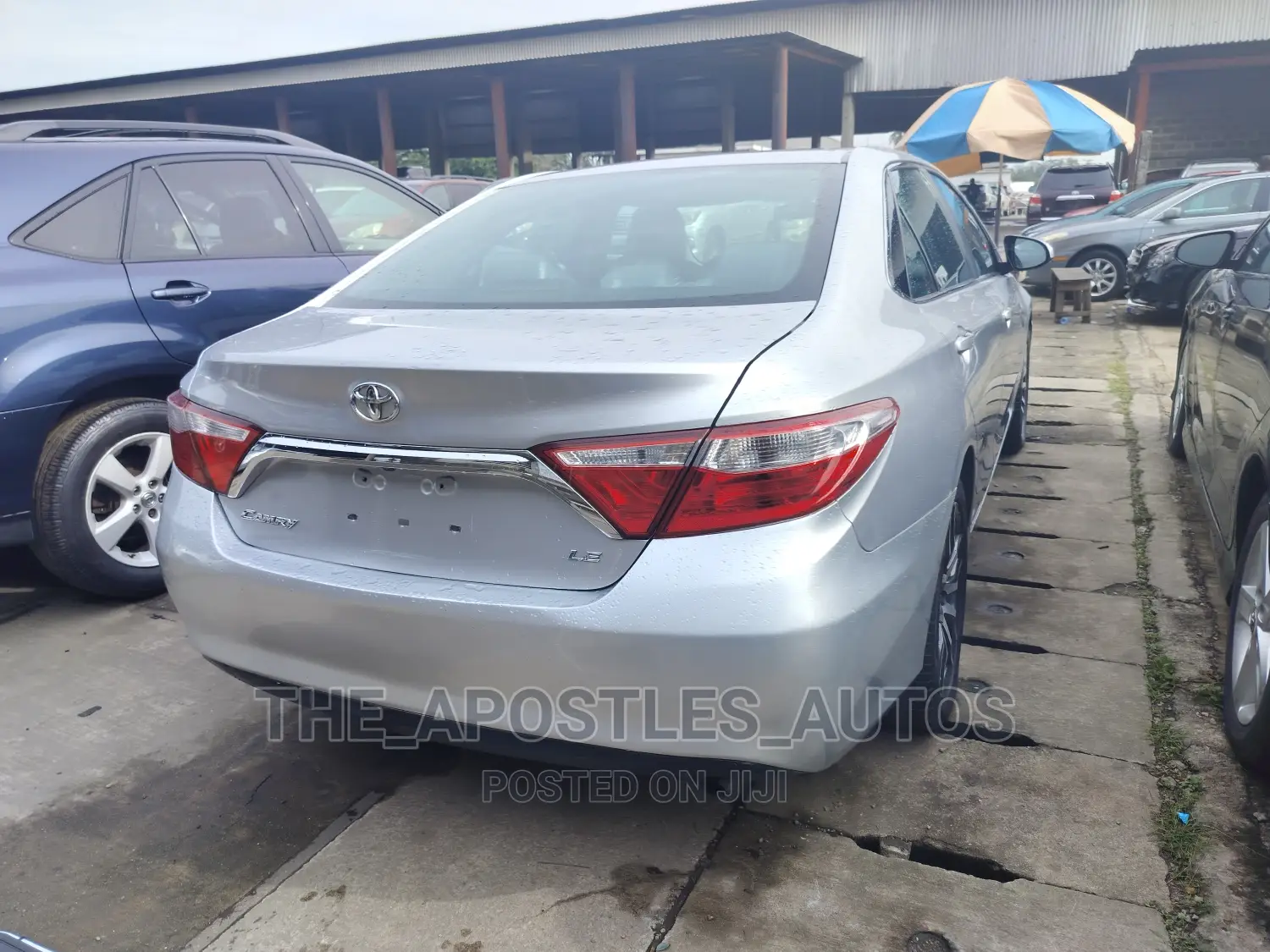 Toyota Camry 2015 Silver