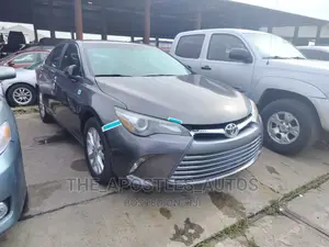 Toyota Camry 2015 Gray