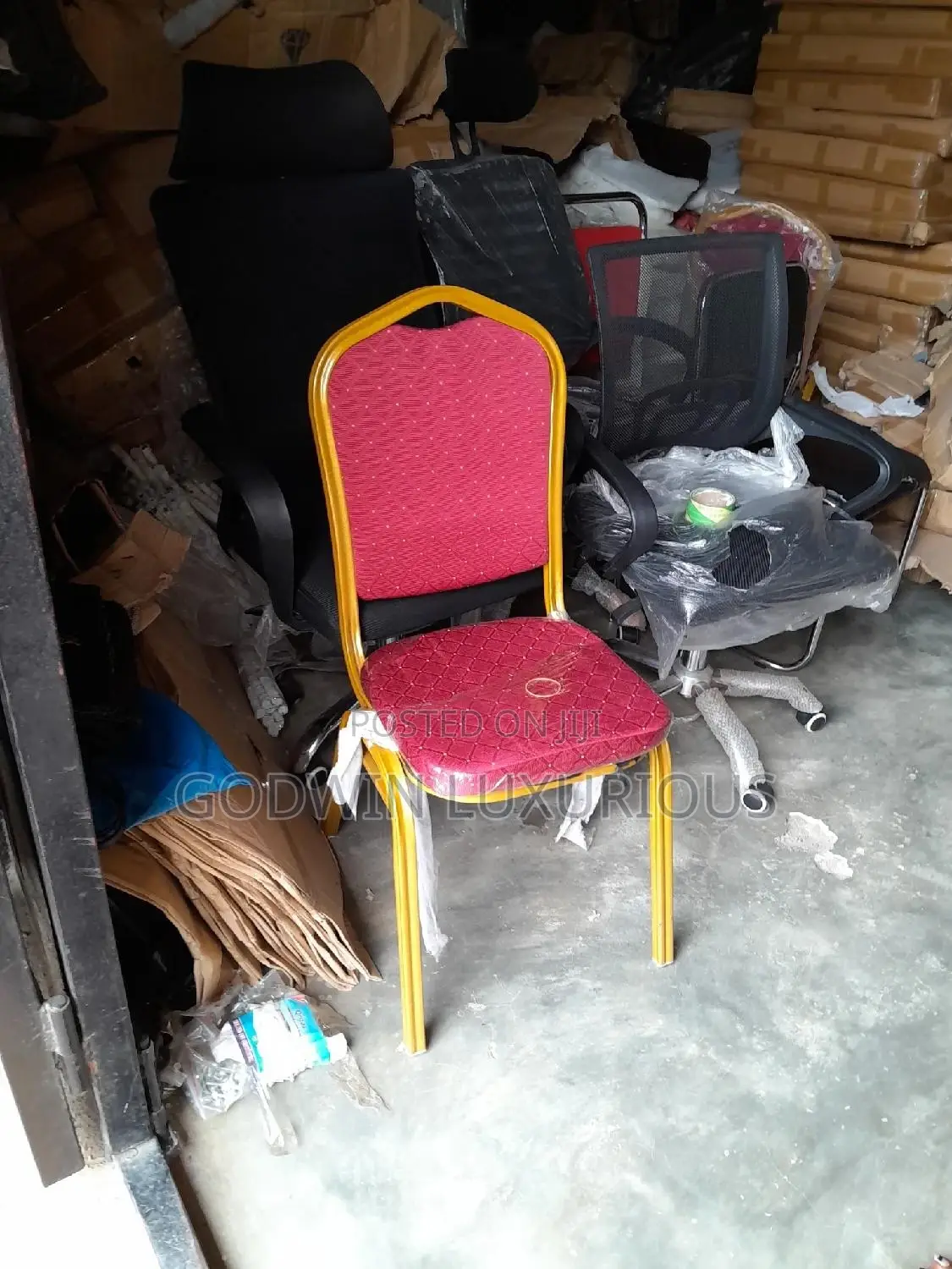 Diamond Banquet Chair