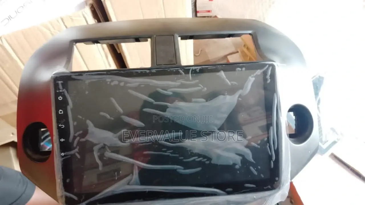 Toyota Rav4 2007-2012 Android Player + Reverse Camera