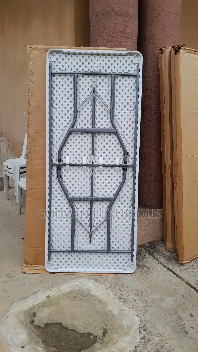 Long 6 Feet Table