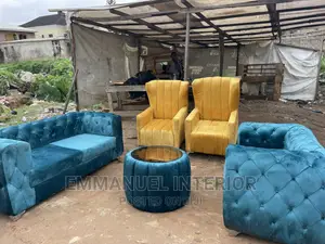A Standard 7 Seater Sofa With Center Table