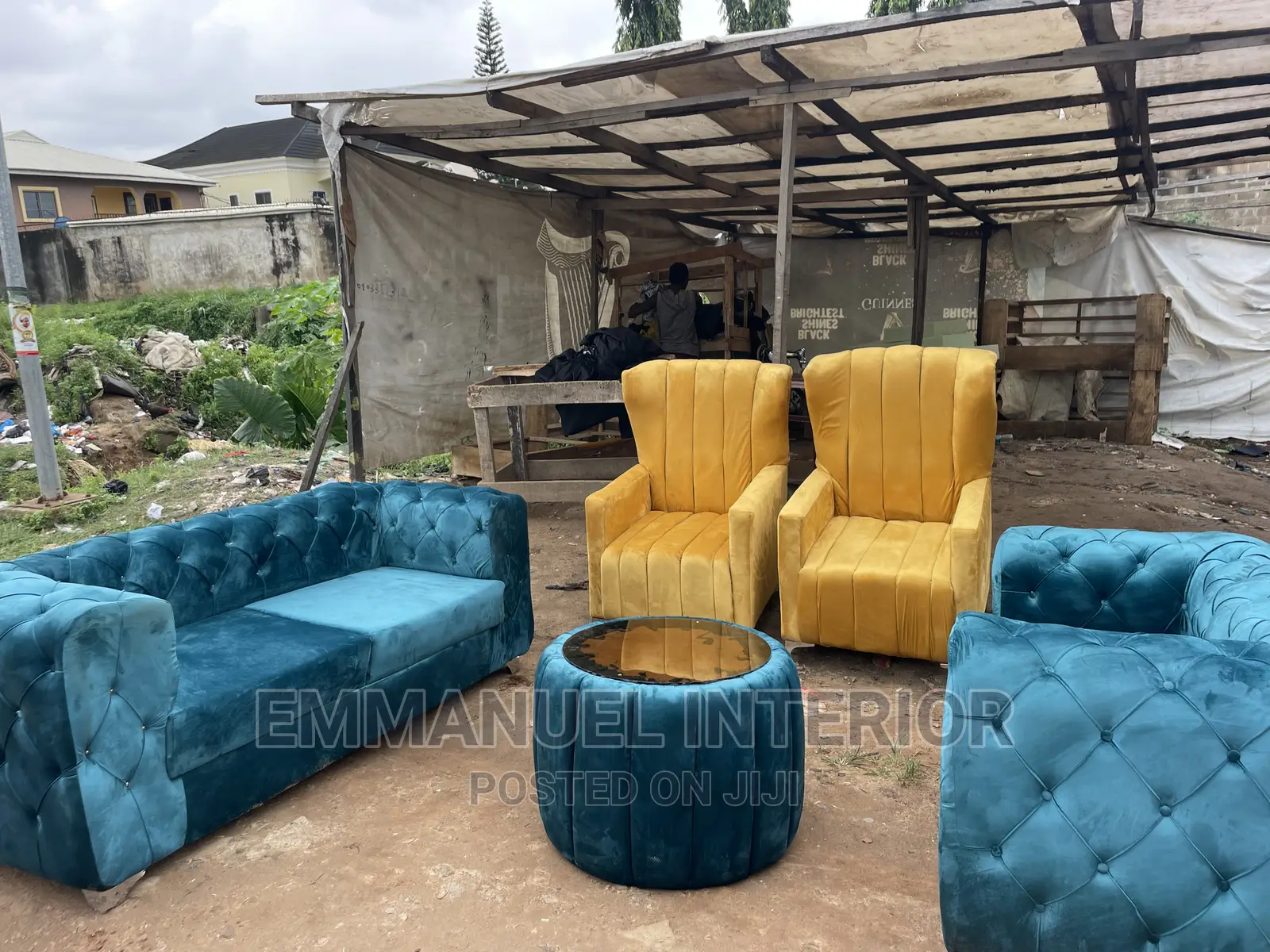 A Standard 7 Seater Sofa With Center Table