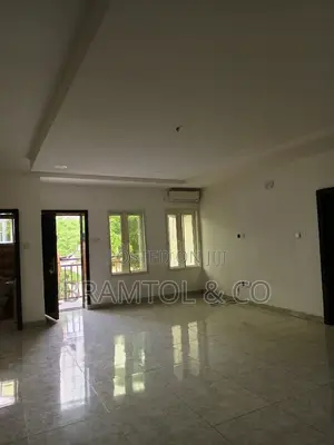 3bdrm Block of Flats in Wuse 2 for rent
