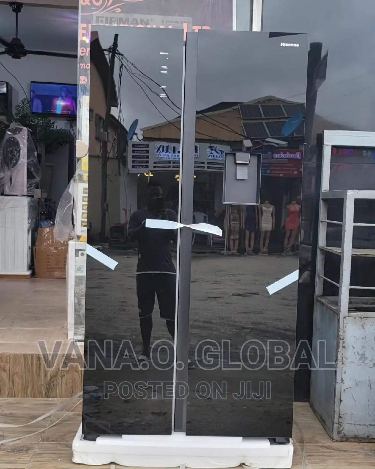 Hisense Side by Side Refrigerator