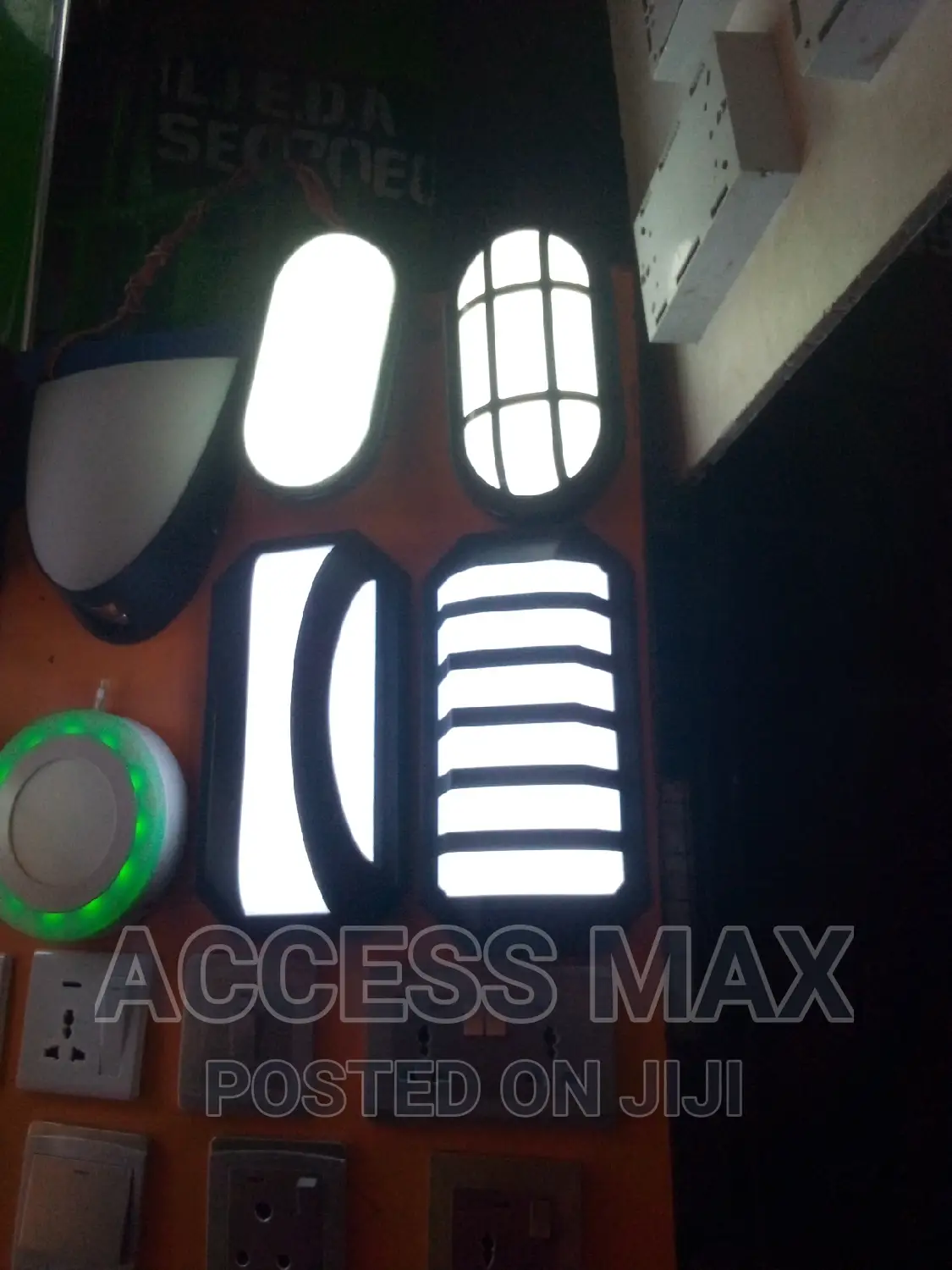 LED 24watt Outside Wall Light