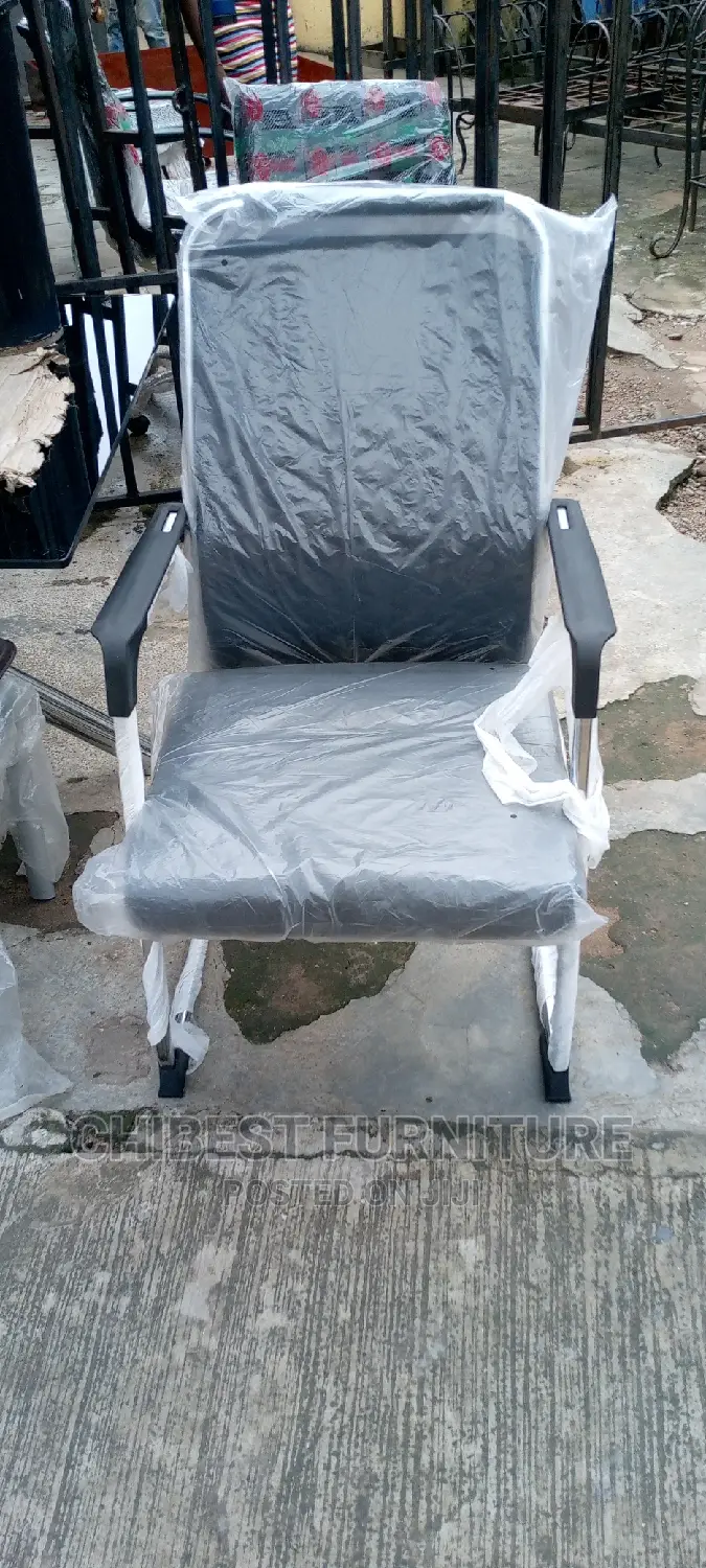 Standard Office Chair for Visitors
