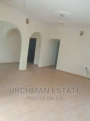 Furnished 3bdrm Apartment in Newsite Off Navy, Satellite Town for rent