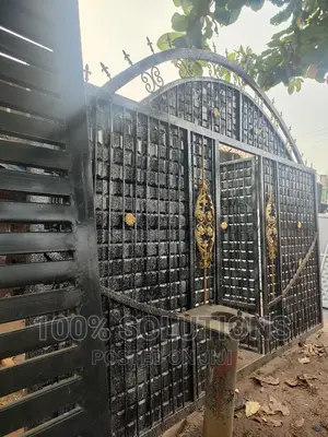 Luxury Standard Rolling Gate for Sale.