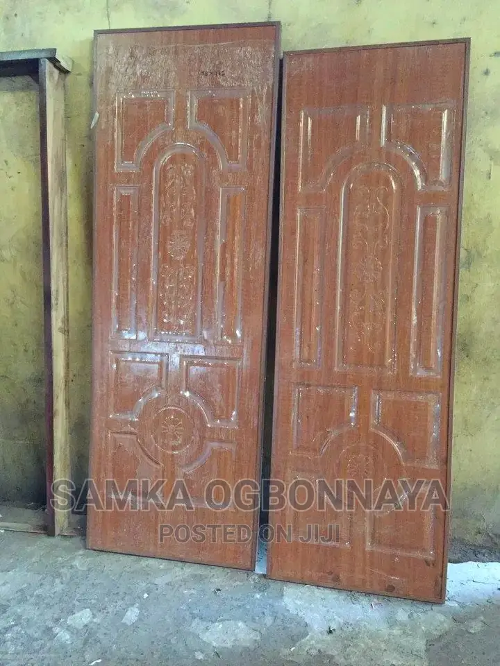 Saco Doors