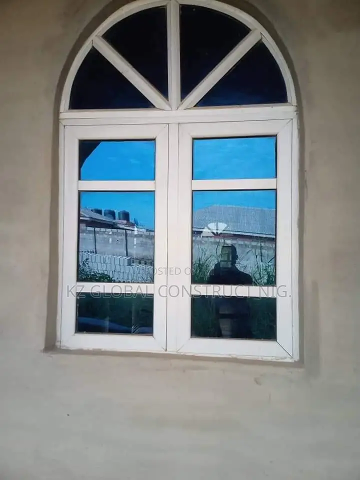 Aluminum Casement Window With Upper Arc