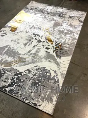 Quality 7 by 10 Turkish Center Rug